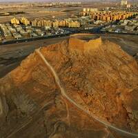 دخمه زرتشتیان 